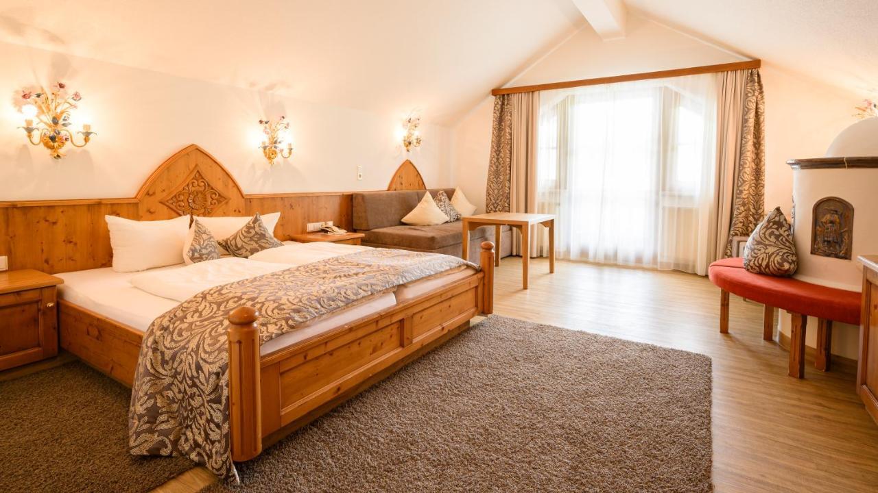 Hotel Garni Castel B&B Ишгъл Екстериор снимка
