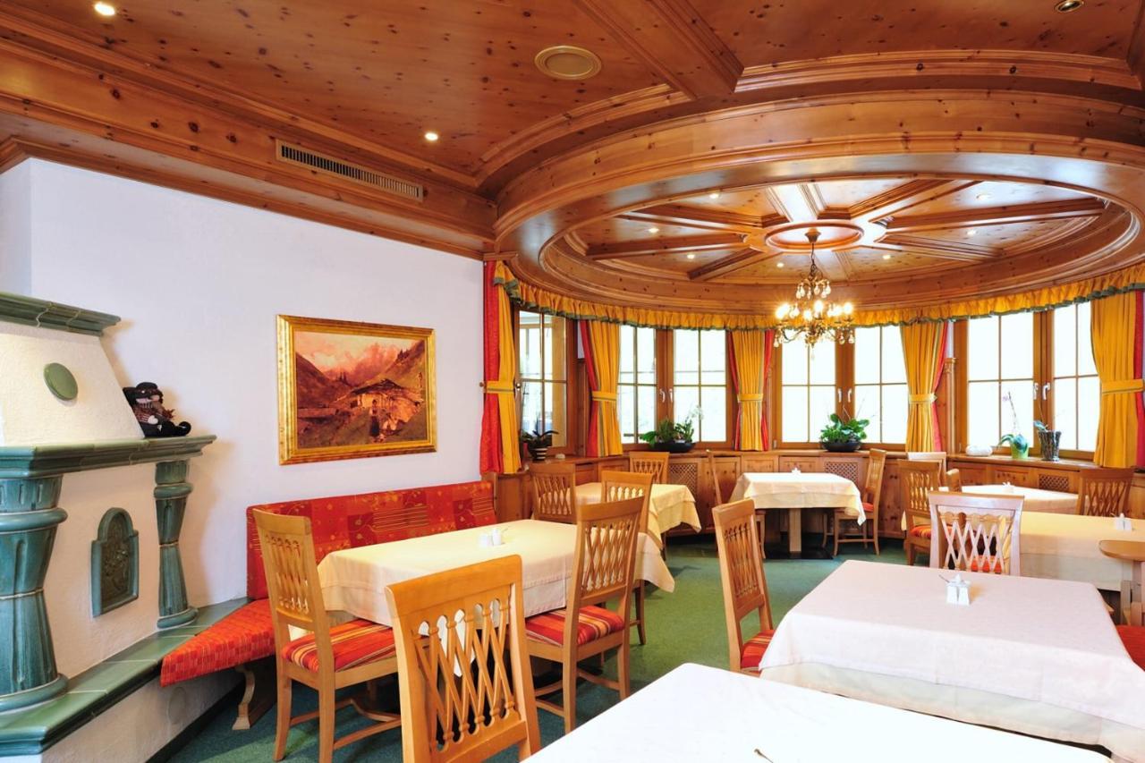 Hotel Garni Castel B&B Ишгъл Екстериор снимка